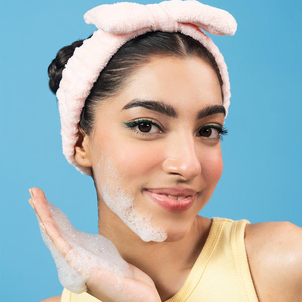 Instant Glow Face Wash