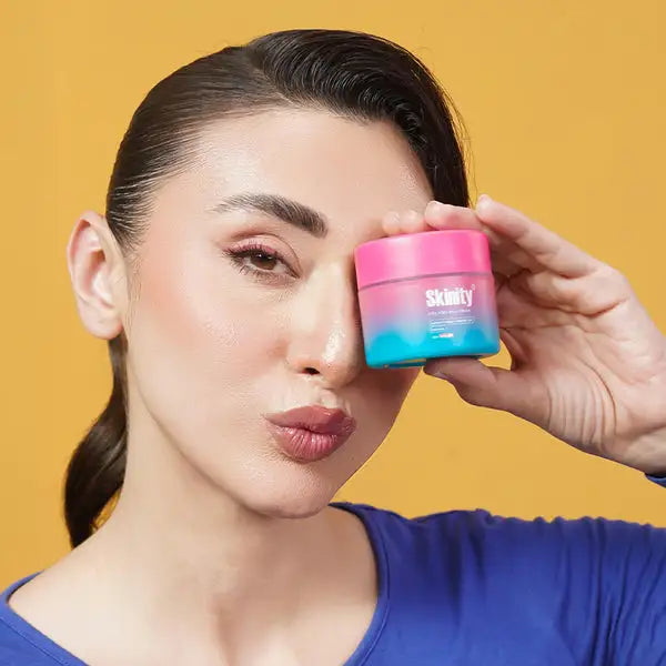 <span style="font-weight:500 !important; font-size:38px !important;">CREAMS</span>